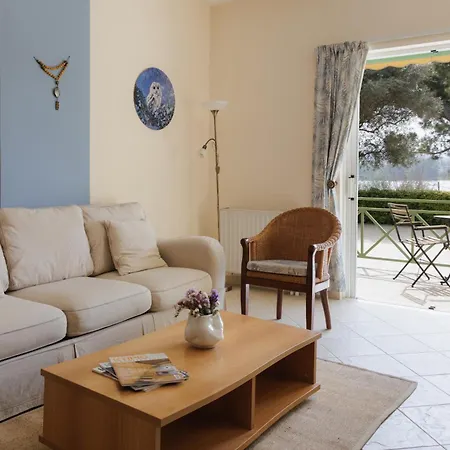 Blue Coast - Seaside Retreat With Pool In Exclusive