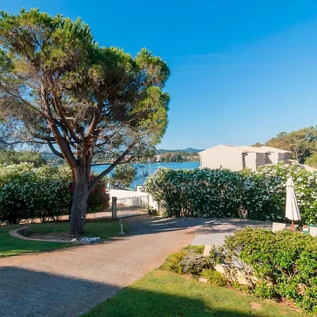 Blue Coast - Seaside Retreat With Pool In Exclusive Aparthotel 4*