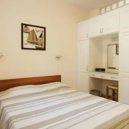 Blue Coast - Seaside Retreat With Pool In Exclusive 4* Kommeno (Corfu)
