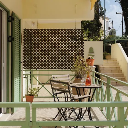 Blue Coast - Seaside Retreat With Pool In Exclusive 4*