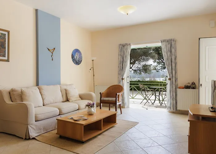 Blue Coast - Seaside Retreat With Pool In Exclusive Aparthotel Kommeno (Corfu)