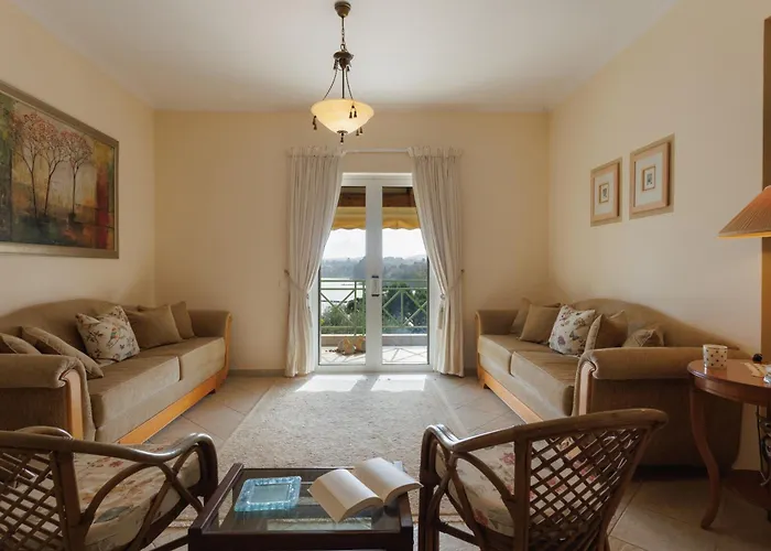 Blue Coast - Seaside Retreat With Pool In Exclusive 4* Kommeno (Corfu)