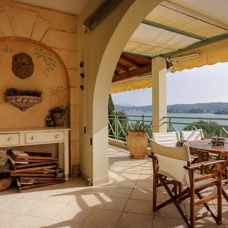 Blue Coast - Seaside Retreat With Pool In Exclusive