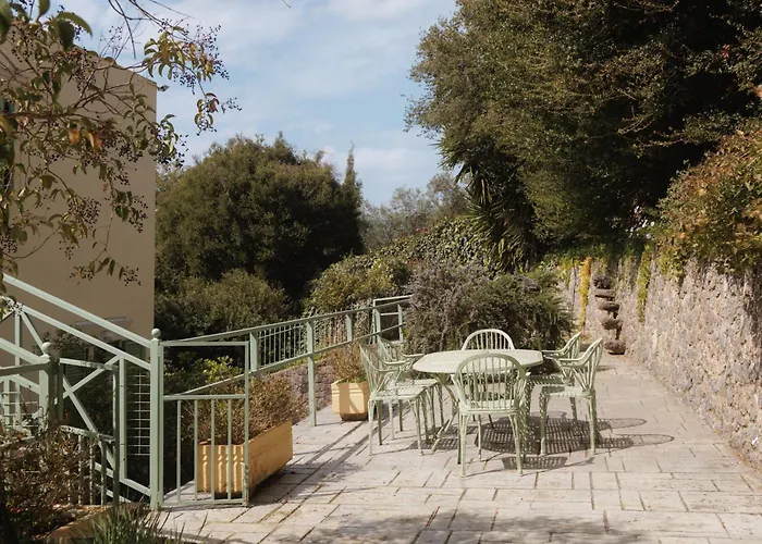 Apartmanhotel Blue Coast - Seaside Retreat With Pool In Exclusive 4*