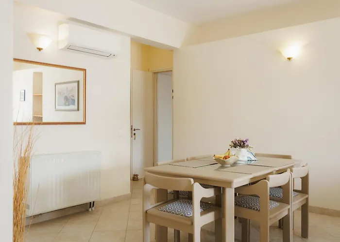 Blue Coast - Seaside Retreat With Pool In Exclusive Apartmanhotel 4*