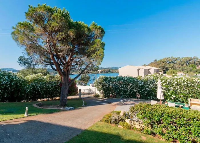 Blue Coast - Seaside Retreat With Pool In Exclusive Apartmanhotel 4*